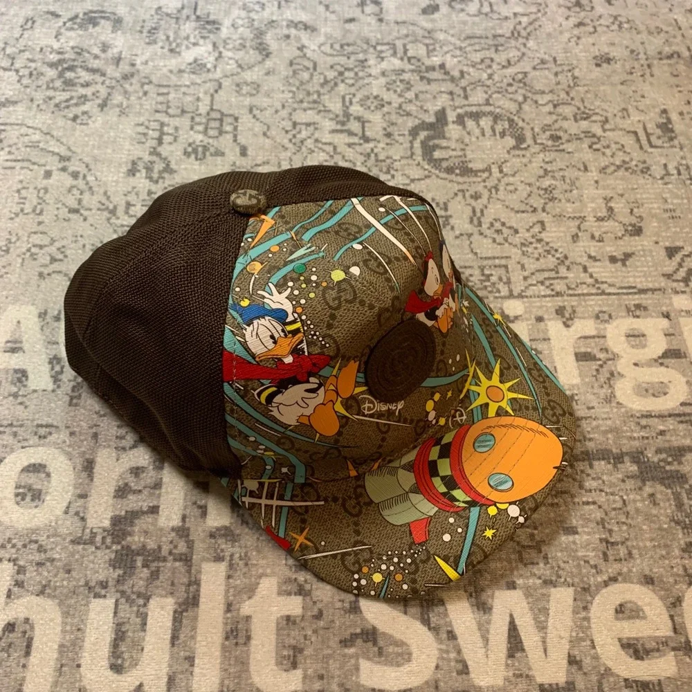 Gucci x Disney Donald Duck GG Supreme Hat Unisex Brown Excellent Made in Italy